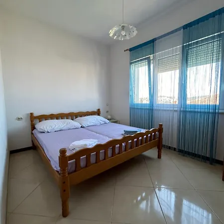 Vujica 2 Apartment